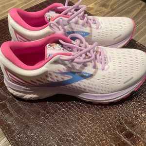 Brooks ghost 13